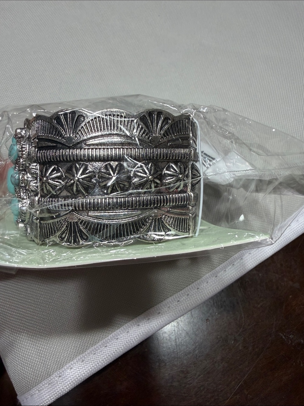 NWT Turquoise Stone Silver-Tone Cluster Cuff Western Bracelet - Picture 4 of 4